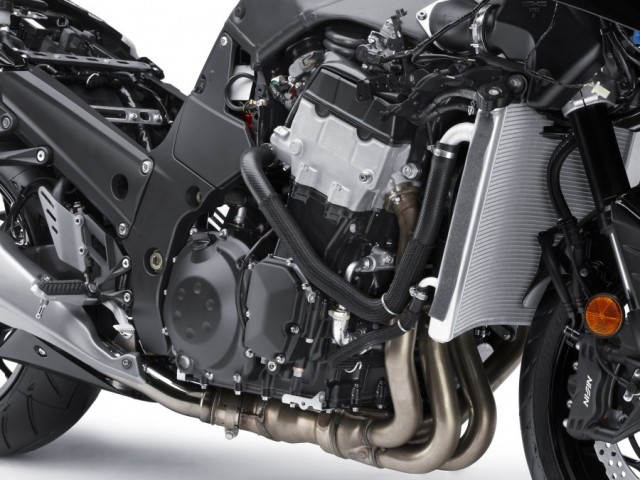 2012 Kawasaki Ninja ZX-14R Engine