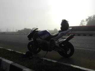 '01 Yamaha R1 : Winter Morning