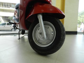 Telescopic Forks on the Mahindra Duro 125 DX