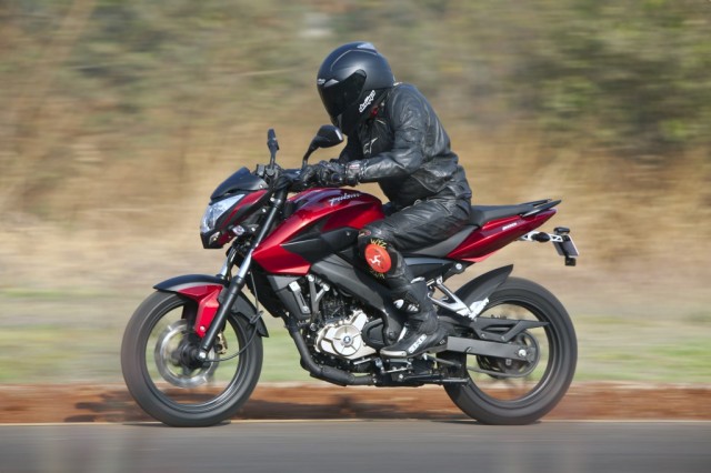 2012 Bajaj Pulsar 200NS : Side View