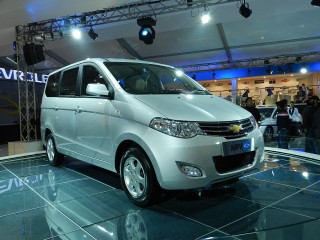General Motors India unveils the Chevrolet MPV Concept at the AutoExpo 2012