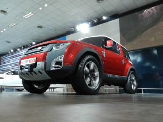 Land Rover Defender Concept 100 at the 11th Auto Expo 2012 : Front 3/4