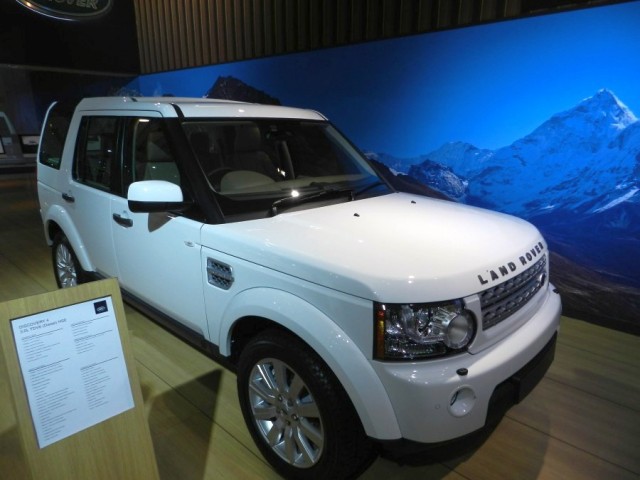 Land Rover Discovery at 11th Auto Expo 2012
