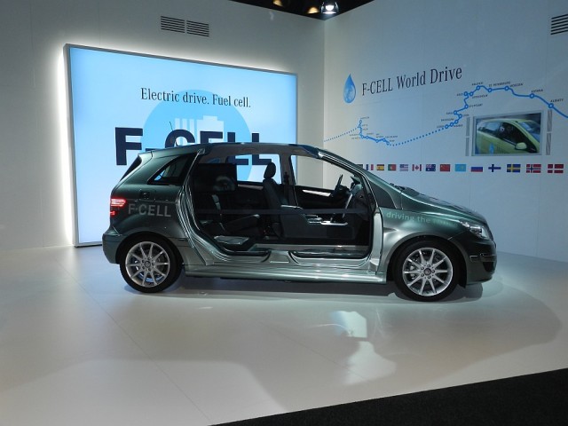 Mercedes-Benz B-Class F-Cell at the 11th Auto Expo