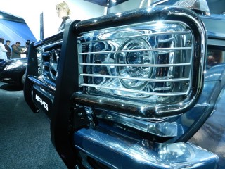 Mercedes-Benz G55 AMG at the 11th Auto Expo : Head Lamps