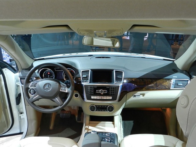 Mercedes-Benz New M-Class at the 11th Auto Expo: Interiors