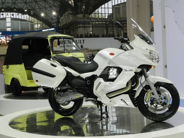 Moto Guzzi 1200 GT at the Auto Expo 2012