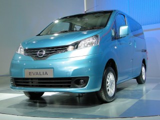 Nissan EVALIA