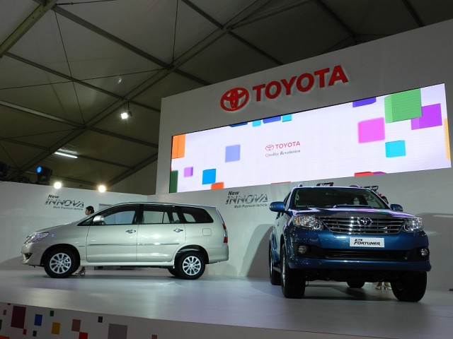Toyota Fortuner, Innova Facelift at the Auto Expo 2012