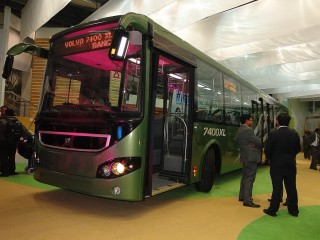Volvo 7400XL at the 11th Auto Expo : Front