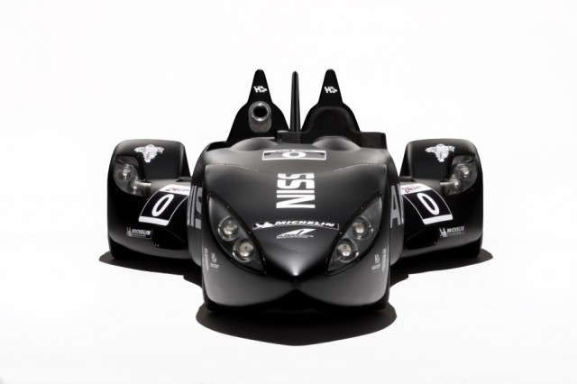 Nissan Deltawing : Front