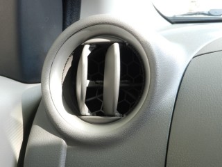 Renault Pulse : Side AC Vents