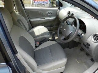 Renault Pulse : Front Leg room