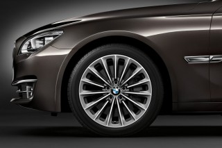 2012 BMW 7 Series new Alloys