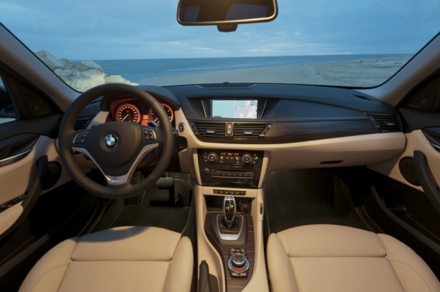 BMW X1 Facelift 2013 18
