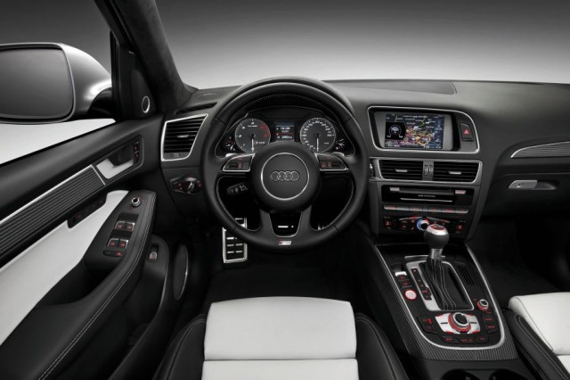 Audi SQ5 TDI : Interior