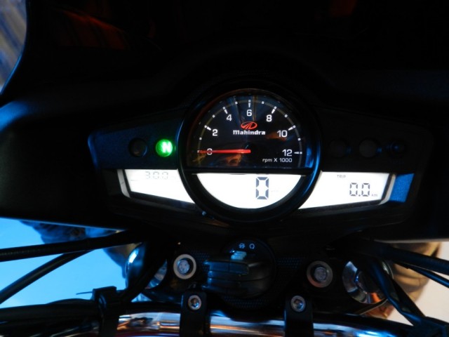 Mahindra 2 Wheelers Pantero Centuro Unveiling : White backlit dashboard