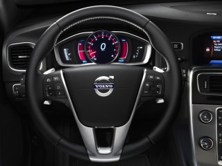 Volvo V60 Adaptive Digital Display