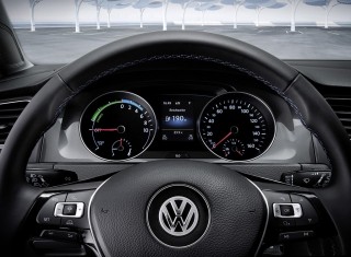 MQB Volkswagen e-Golf 