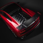 Lamborghini Gallardo LP 570-4 Super Trofeo Stradale : Matt Black Finish on the Spoiler, Engine Cover