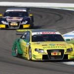 2011 DTM final round at Hockenheim : Martin Tomczyk ahead of Miguel Molina
