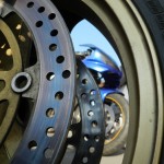 Kawasaki Ninja ZX-12R ,Yamaha R1 in the background