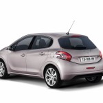 Peugeot 208 : Rear 3/4