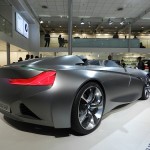 BMW Vision ConnectedDrive at the 11th AutoExpo : Green strips of fiber optic light