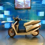 Hero MotoCorp LEAP - a Hybrid Scooter : Side 02