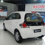 Honda 'Taffeta White' Brio at the Auto Expo 2012 : Rear 3/4