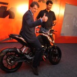 KTM 200 Duke launced in India : Mr. Rajiv Bajaj, MD Bajaj Auto and Mr. Stefan Pierer, CEO of KTM-Sportmotorcycles AG at the launch
