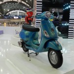 Vespa LX 125 Blue at the 11th Auto Expo 2012