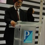 Piaggio Chairman and MD, Mr. Ravi Chopra announcing the entry of Vespa into India