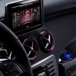Mercedes-Benz new user interface : "Social", "Media" and "Places contextual menu