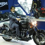 Triumph Motorcycles Rocket III Roadster : Front