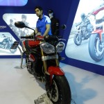 Triumph Motorcycles Street Triple : Front