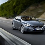 Volvo V40 Unveiled Geneva Driving Shot 06
