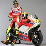 Valentino Rossi and the 46 Ducati Desmosedici GP12 ( Photo 3)