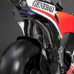 Ducati Desmosedici GP12 Underseat Exhaust ( Photo 1)