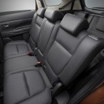 2013 Mitsubishi Outlander : Comfortable third row