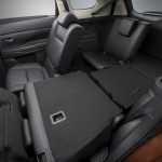 2013 Mitsubishi Outlander : 60:40 Split Second Row