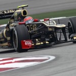 Romain Grosjean in the Lotus E20 Renault at F1 2012 Malaysian GP Qualifying (Photo 6)