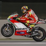 MotoGP : Valentino Rossi, Ducati Team at the Qatar GP Free Practice Photo 09