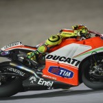 MotoGP : Valentino Rossi, Ducati Team at the Qatar GP Free Practice Photo 11