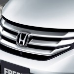 FREED G Aero Exclusive Front Grille