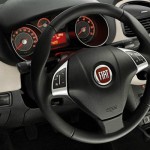 Fiat Linea 2012 03