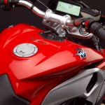 MV Augusta RIVALE 800 01
