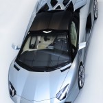 Lamborghini Aventador LP 700-4 Roadster : Two Piece Roof